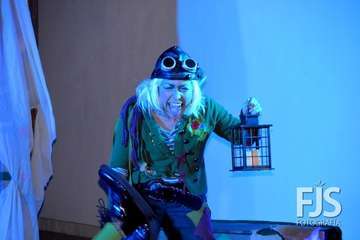 'El desván de la luna' llena San Juan de magia y duendes (Foto Francisco Javier Santana)